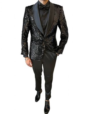 Abito con paillettes lucide