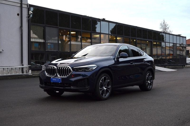 BMW X6 xdrive 30d 286cv mhev 48V Business - 26900km - 2023