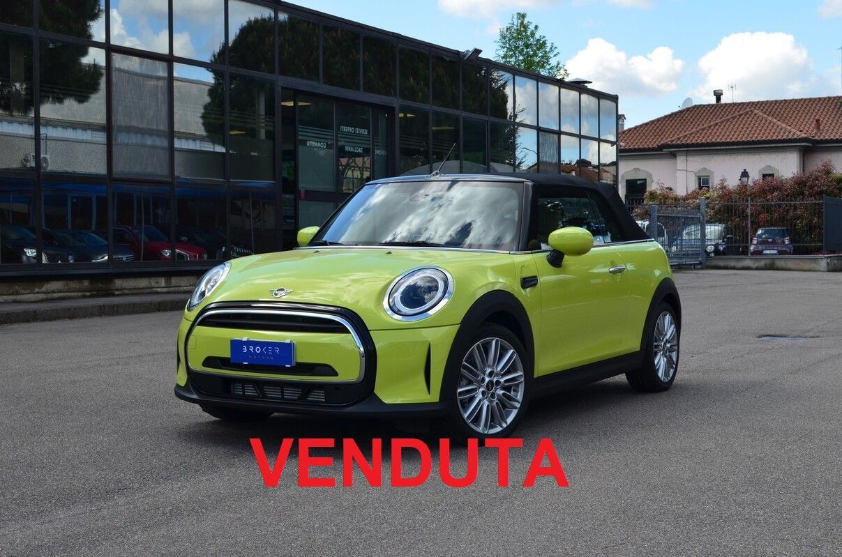 MINI Cooper Cabrio 1.5 136cv Classic autom -395km - 2024