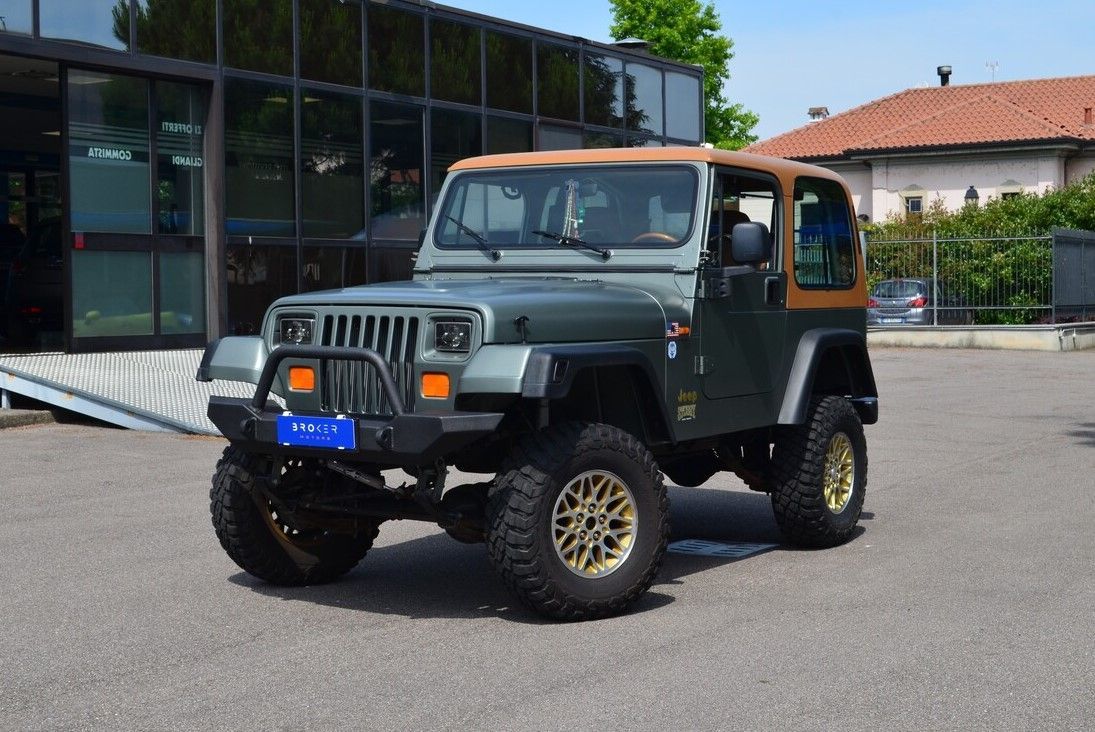 Jeep Wrangler Eagle Hard Top 4.0 benzina 184cv 2posti - 123000km - 1994