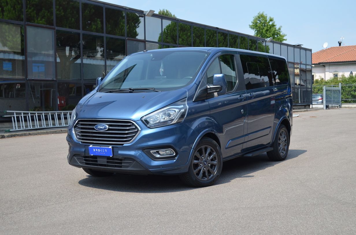 Ford Tourneo Custom 2.0 TDCI 170CV Titanium Gancio - 2018