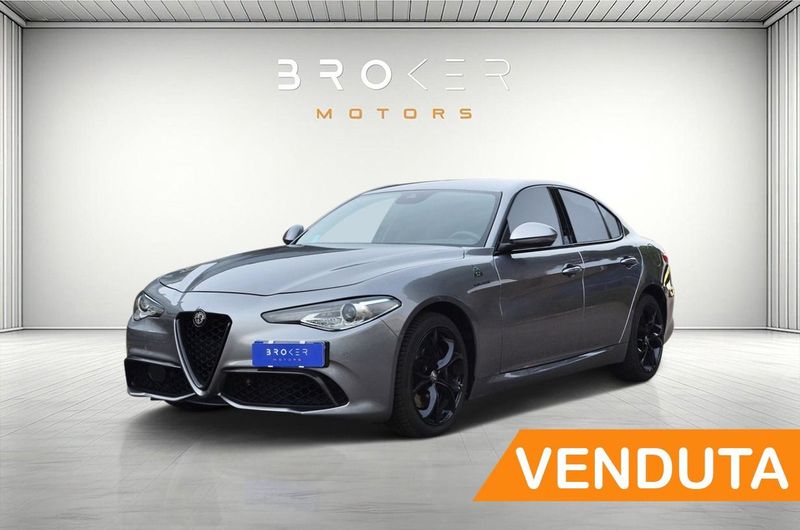 Alfa Romeo Giulia Veloce 2.0t automatica 280cv - carbon - pelle - km 50000 - 08/2020 Alfa Romeo Giulia Veloce 2.0t automatica 280cv - carbon - pelle - km 50000 - 08/2020