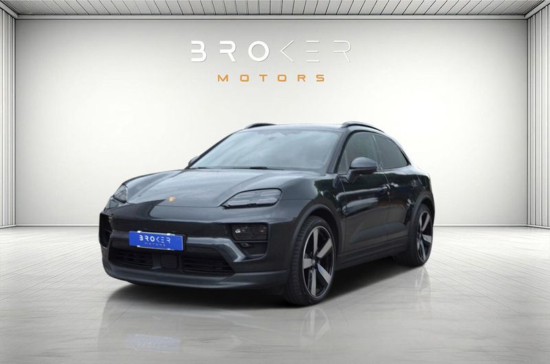 Porsche Macan elettrica 408cv - pelle tabacco - tetto panoramico - 01/2025 - 11800km Porsche Macan elettrica 408cv - pelle tabacco - tetto panoramico - 01/2025 - 11800km