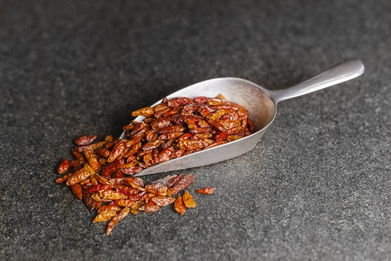 PEPERONCINO INTERO
