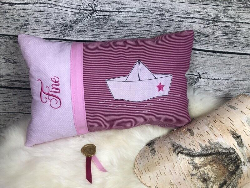 Papierboot Kissen