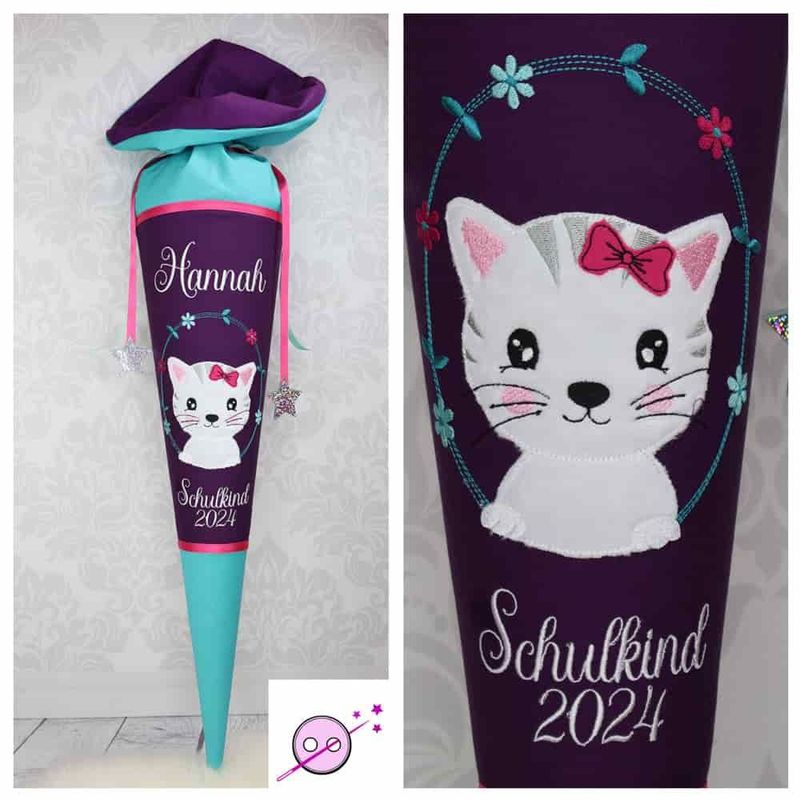 Schultüte Katze Plüsch Lila Schultüte Katze Plüsch lila aus Stoff individuell mit Namen. Diese Zuckertüte hat eine süßes Plüsch Katzenmotiv in weiß und ist auf Lila Stoff gestickt. Die Spitze und der Verschluss sind smaragdgrün.