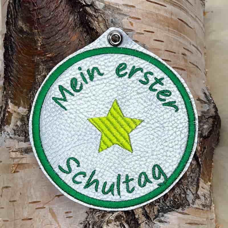 Button für  die Einschulung Stern