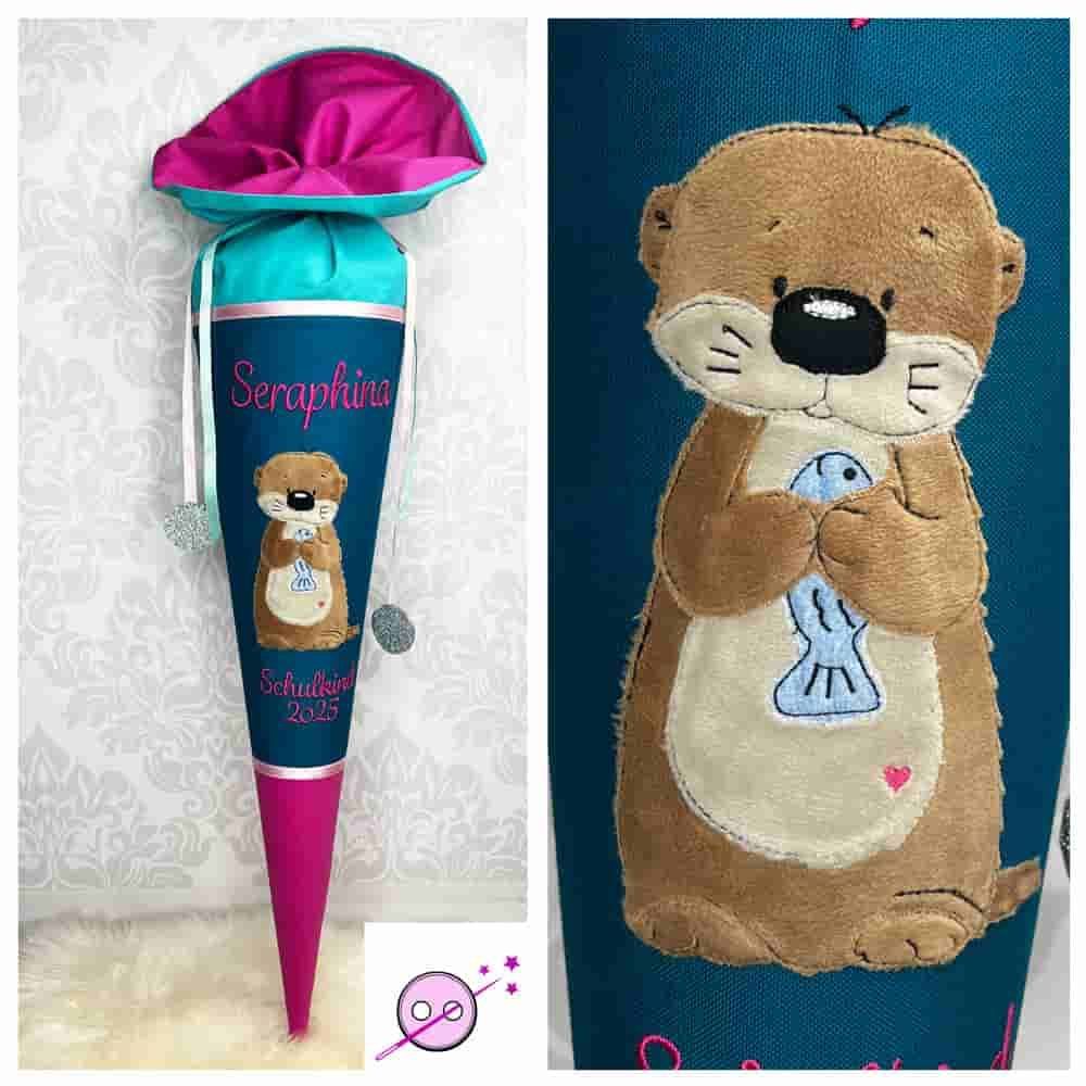 Schultüte aus Stoff mit einem bestickten Biber