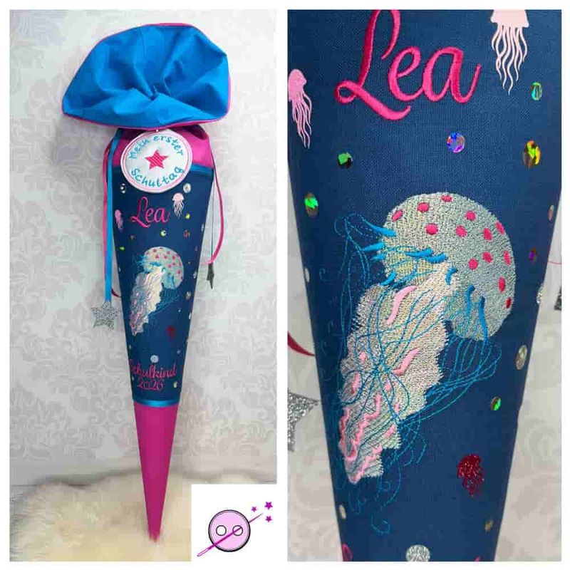 Schultüte aus Stoff gestickt mit einem Quallenmotiv