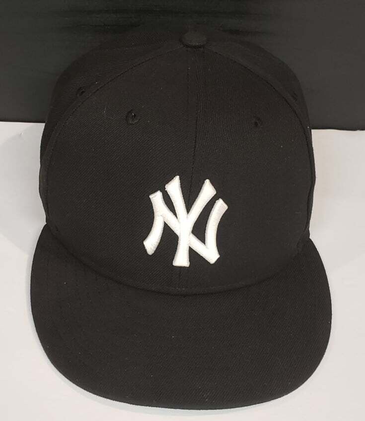NEW YORK YANKEES - NY Team Logo Snapback Hat (BLACK)