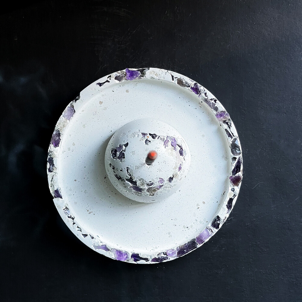 White Incense Burner with Amethyst Crystals and Silver Mica