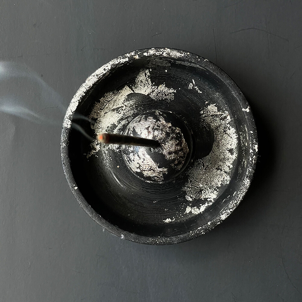 Black Censer Bowl Infused with Silver Leaf