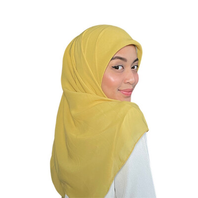 Square Plain in Yellow Puff