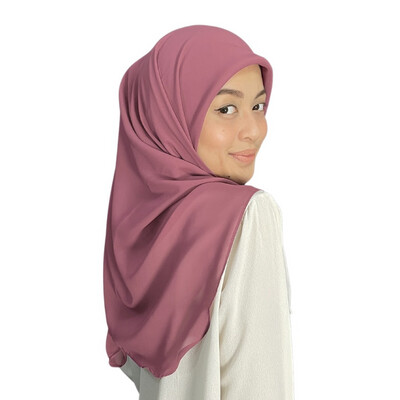 Square Plain in Seashell Pink