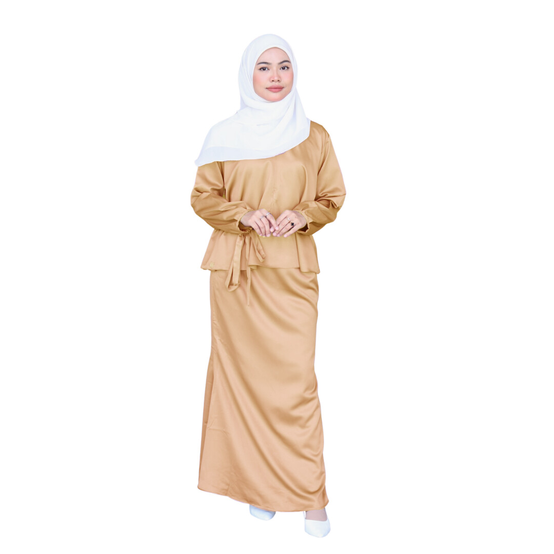 Attleya Set in Light Mustard
