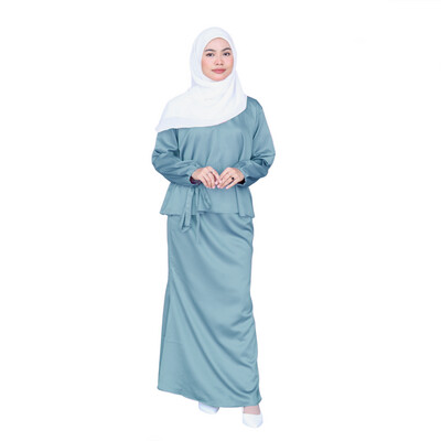 Attleya Set in Dusty Blue