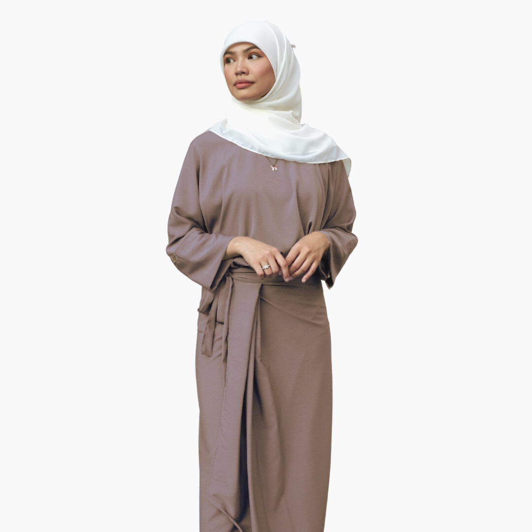 Ad-Leesa Caftan in Ashnude