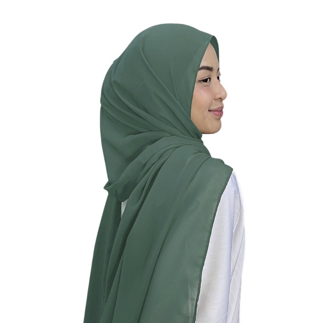 Shawl Plain in Green Laurel