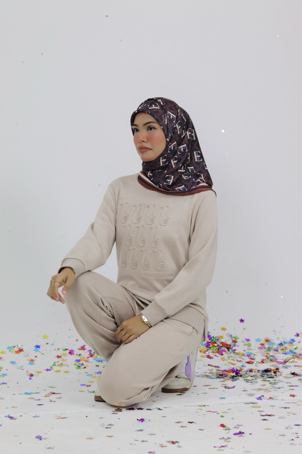 Birthday Ed. Jumper set in Beige