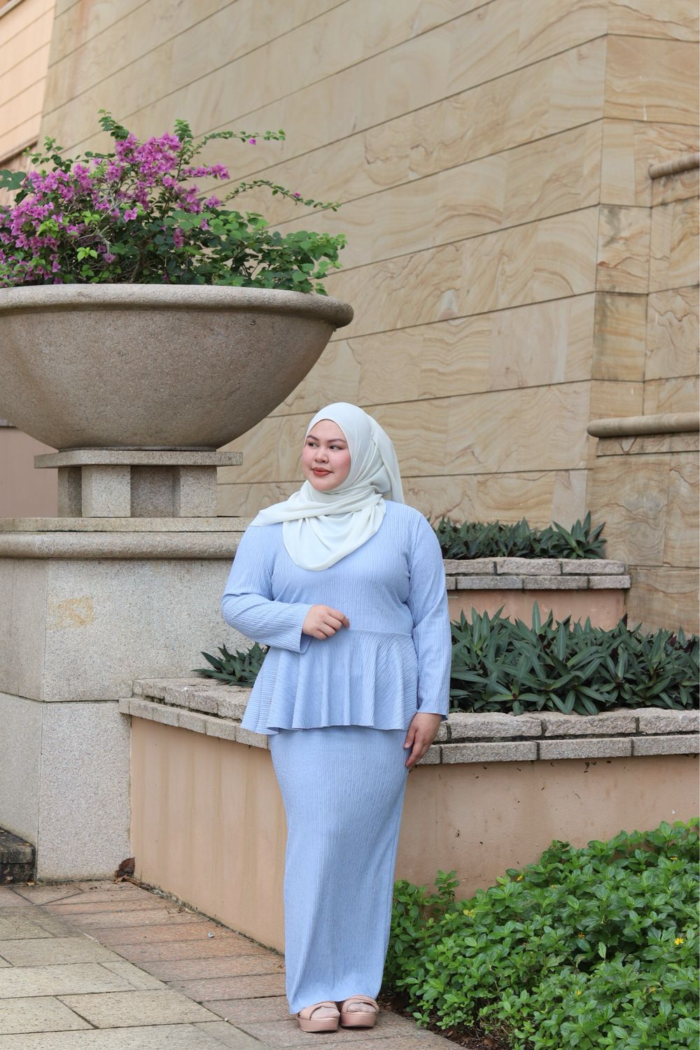 Olivia Set in Baby Blue