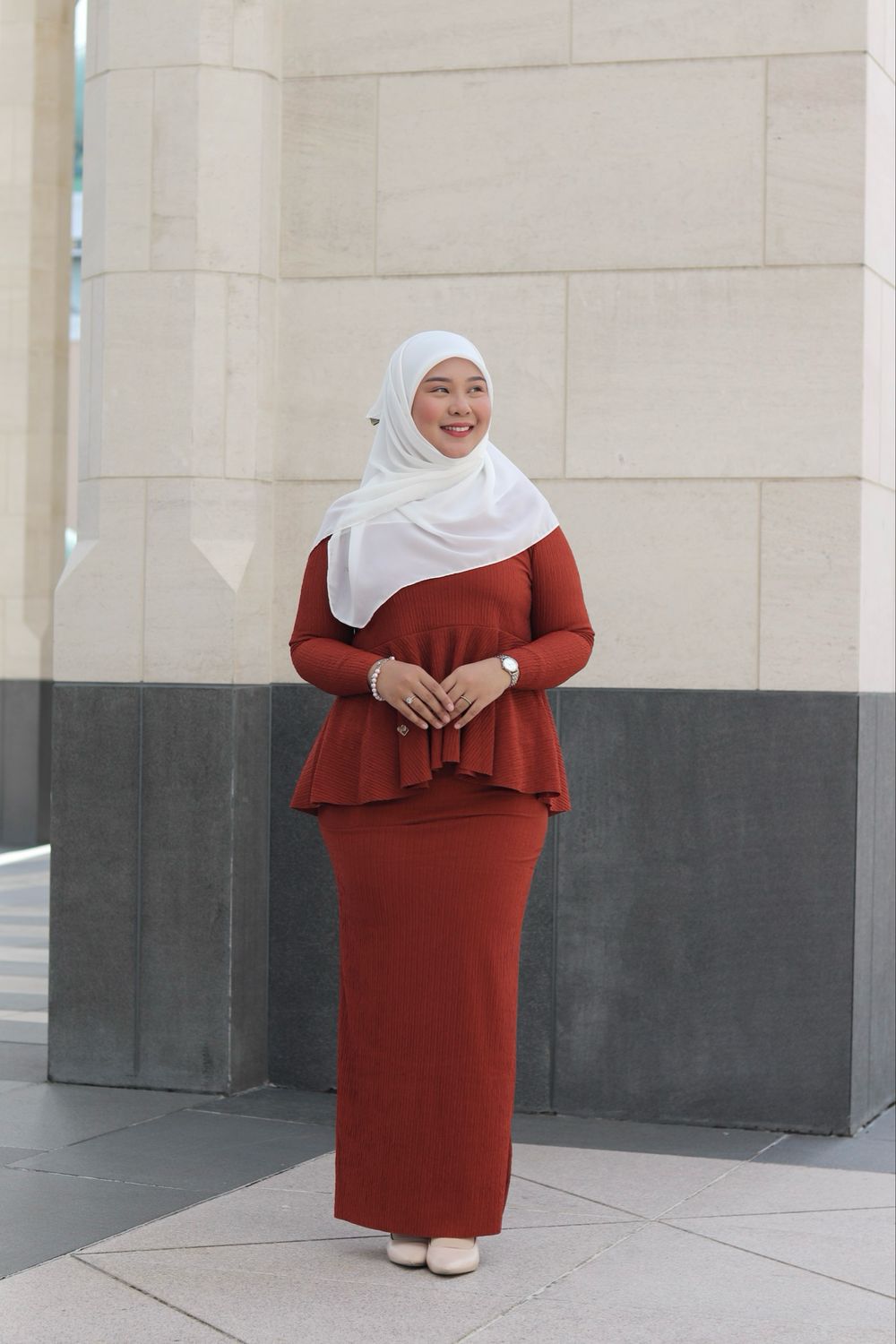 Olivia Set in Brick Orange