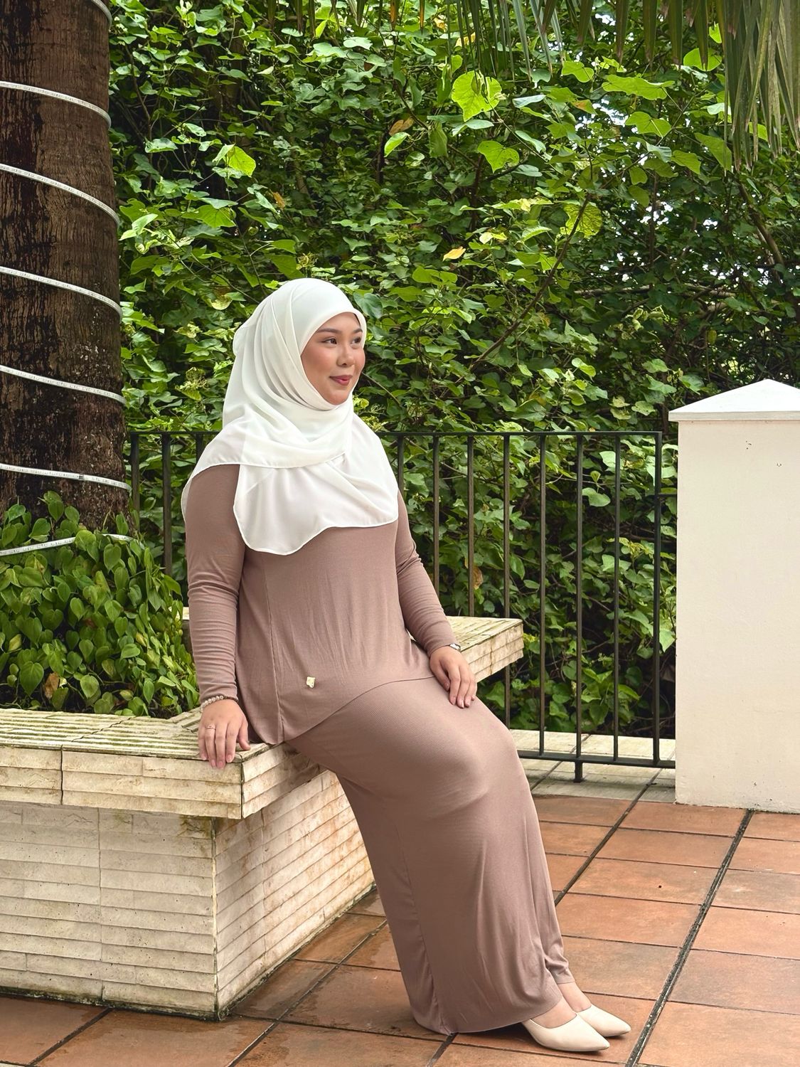 Adela Set in Nude Brown