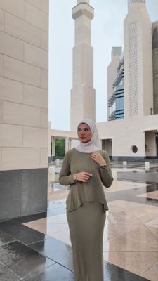 Adela Set in Matcha