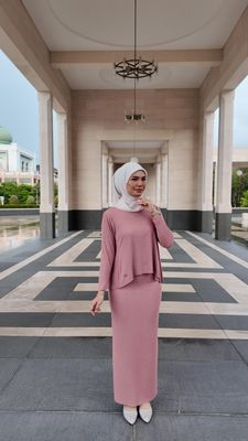 Adela Set in Dusty Rose