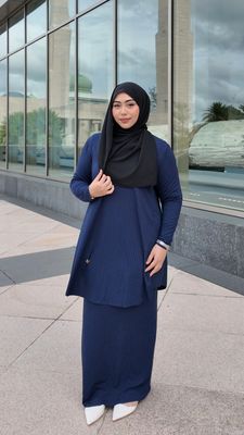 Azuha Set in Navy Blue