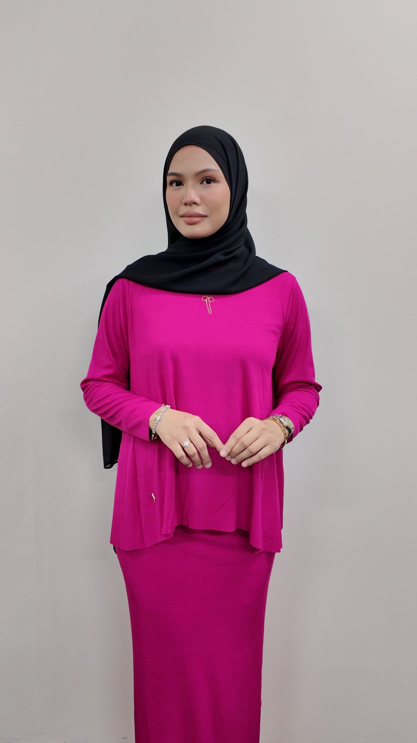 Keyla Set in Magenta