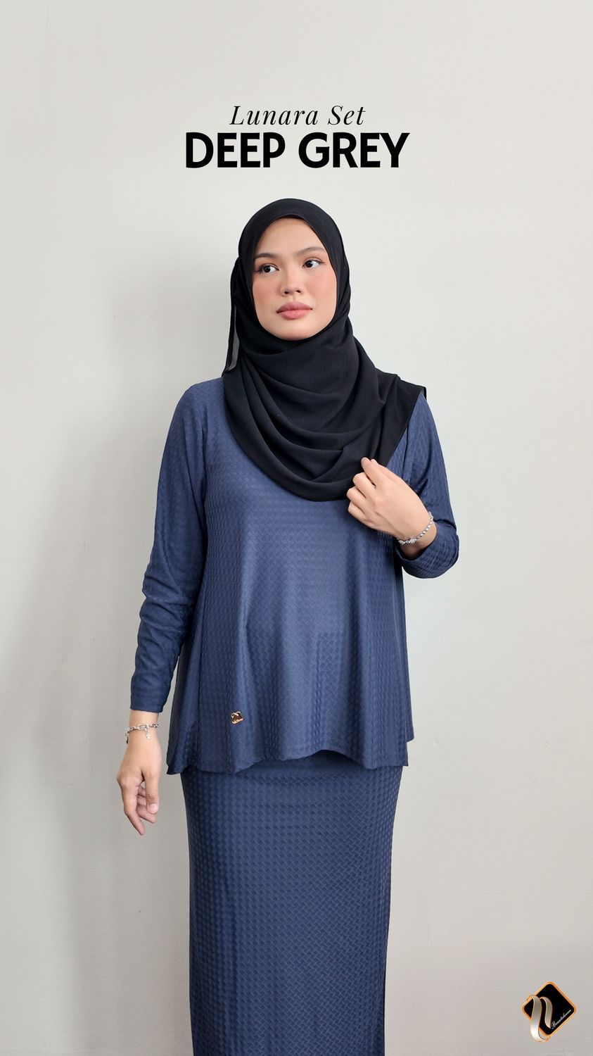 Lunara Set in Deep Grey