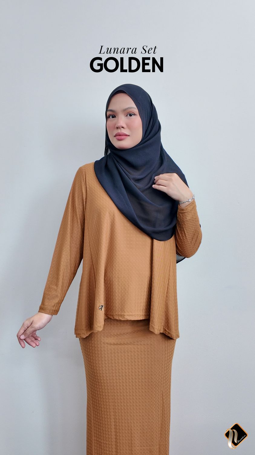 Lunara Set in Golden