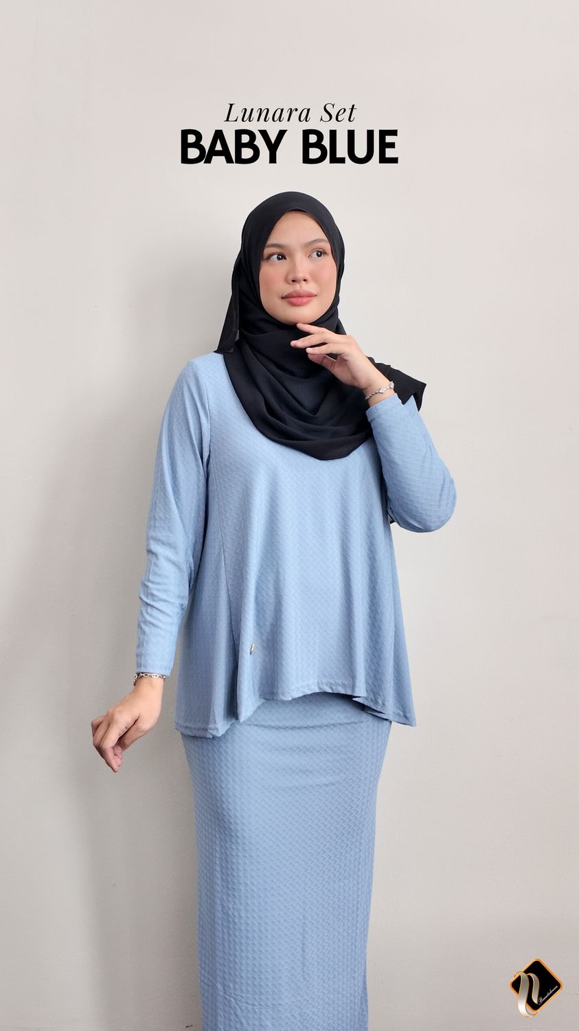 Lunara Set in Baby Blue