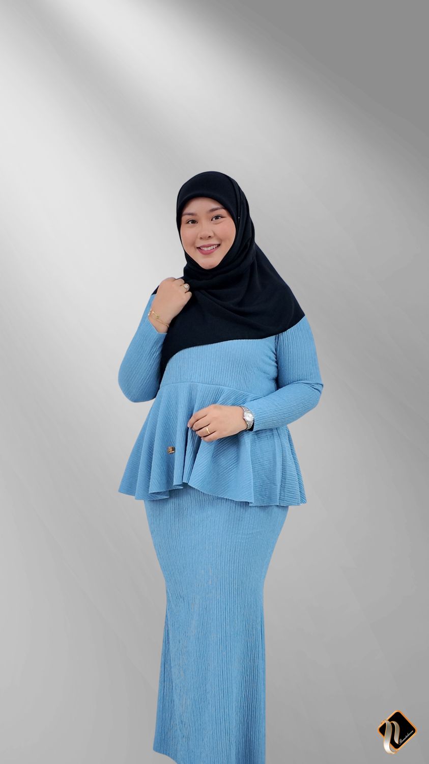 Olivia Set in Blue Lagoon