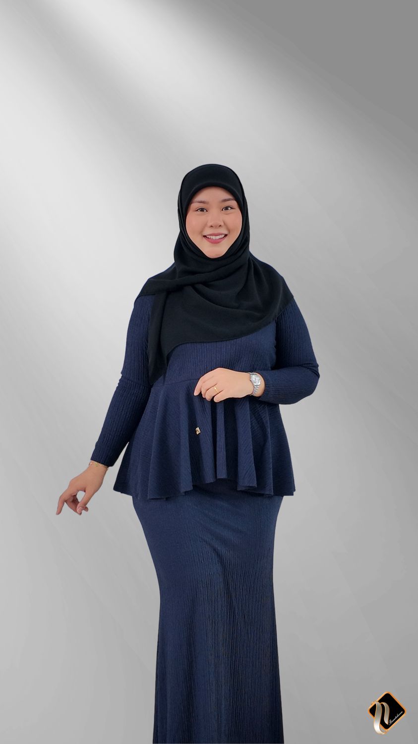 Olivia Set in Blueblack