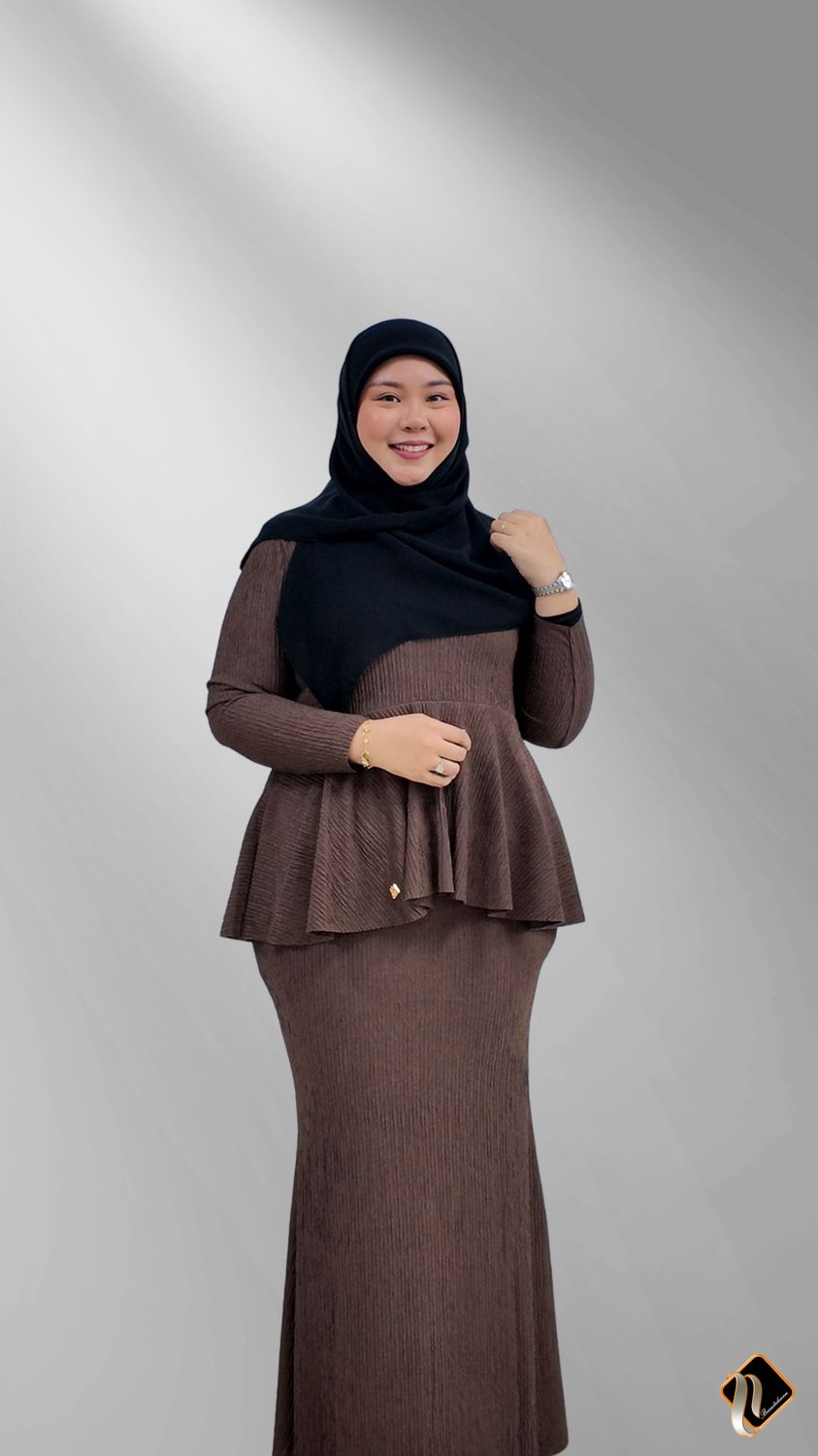 Olivia Set in Dark Coffee