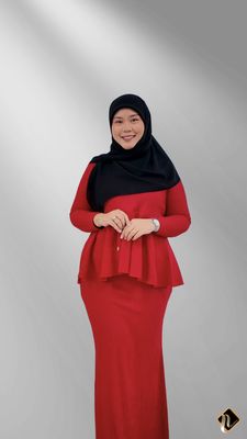 Olivia Set in Red Cherry