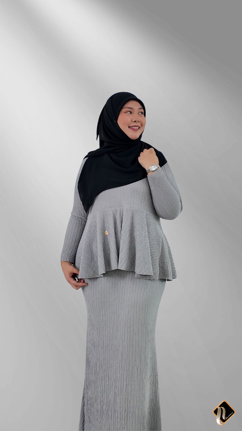 Olivia Set in Silver