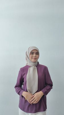 Serena Blouse in Smokey Purple
