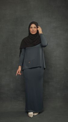 Family Women Set in Charcoal Dream