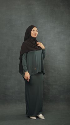 Family Women Set in Kaya Pandan