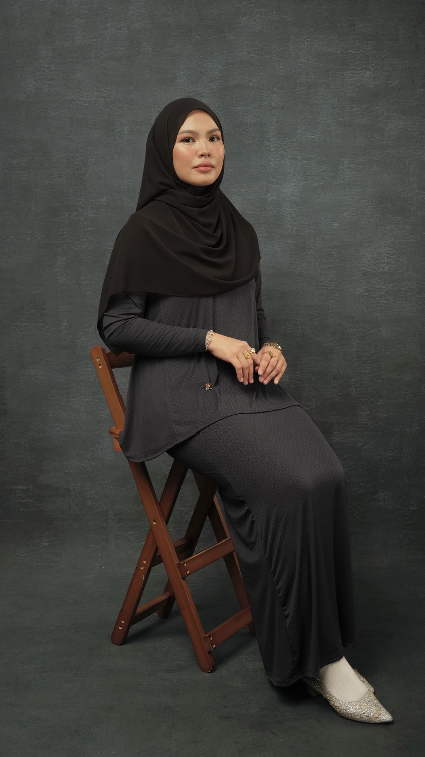 Family Women Set in Black Pearl