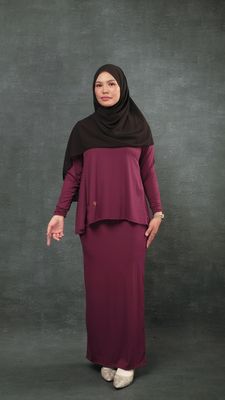 Family Women Set in Berry Delight