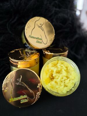 EXFOLIATING LIP, BODY &amp; FACE SCRUB