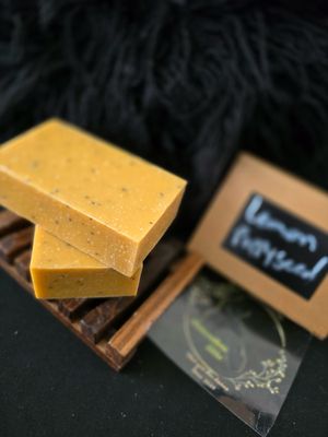 LEMON POPPYSEED ORGANIC SOAP
