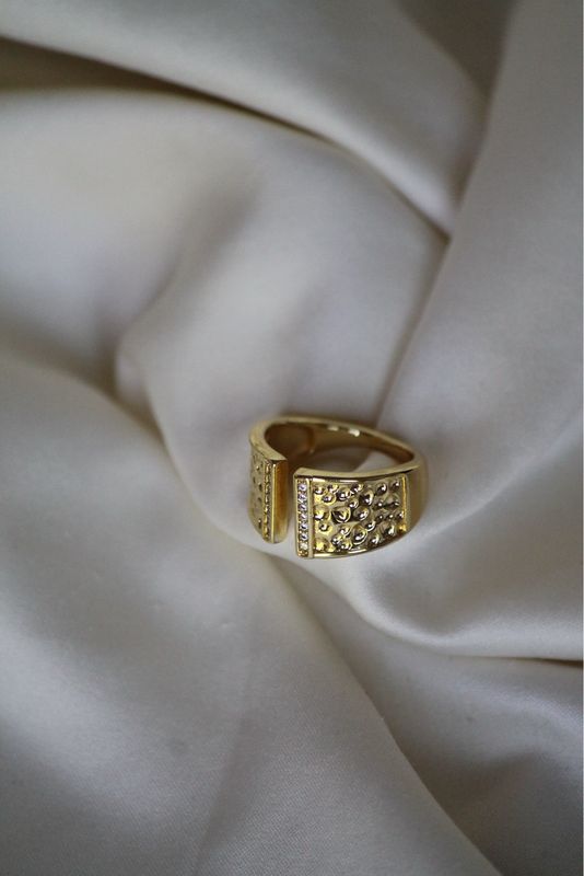 Open Chunky Ring