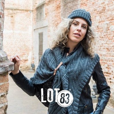 Fleur Dreieckstücher - Strickmuster uni