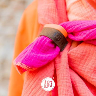 Schals und Dreieckstücher von Lot83