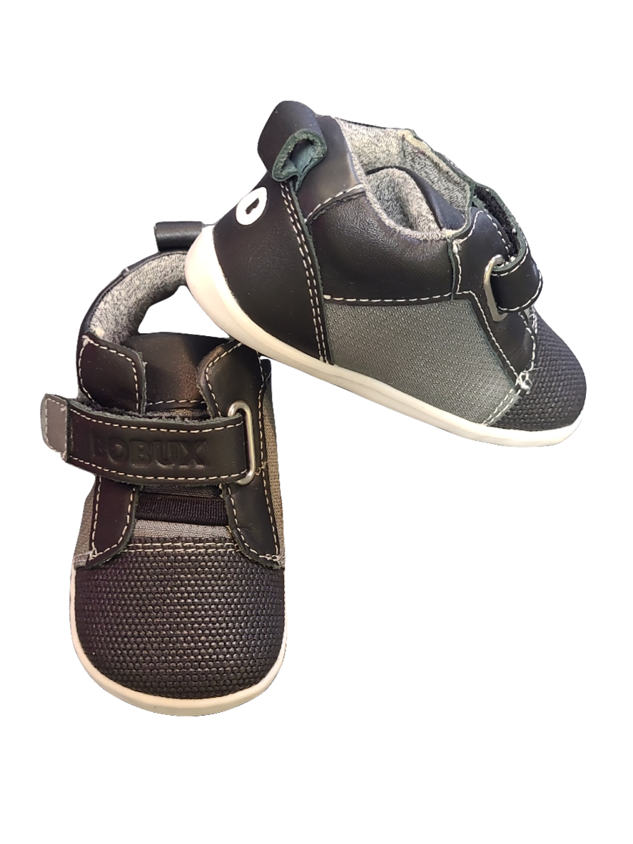 Schoenen Step Up Bobux Zwart
