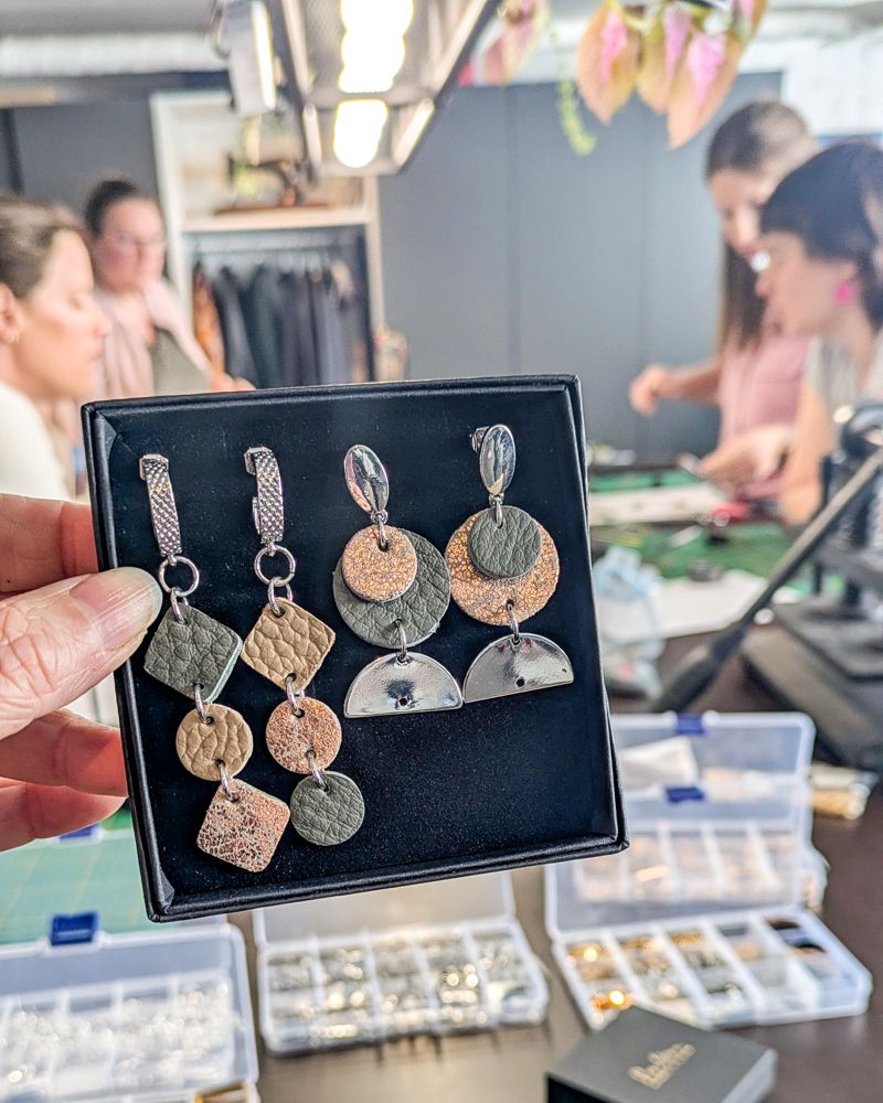 Workshop &#39;oorbellen in leer&#39;